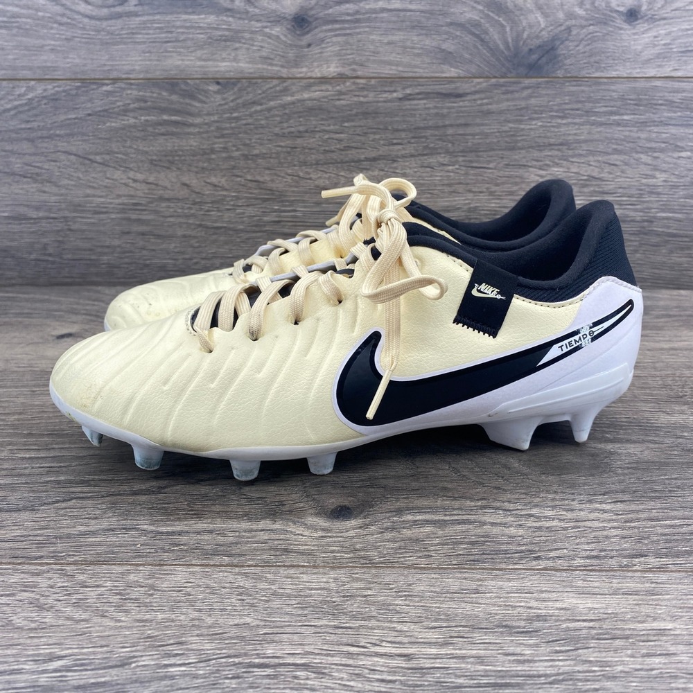 Nike‎ Tiempo Legend 10 Academy Youth Soccer Cleats Size 6 Cream DV4337